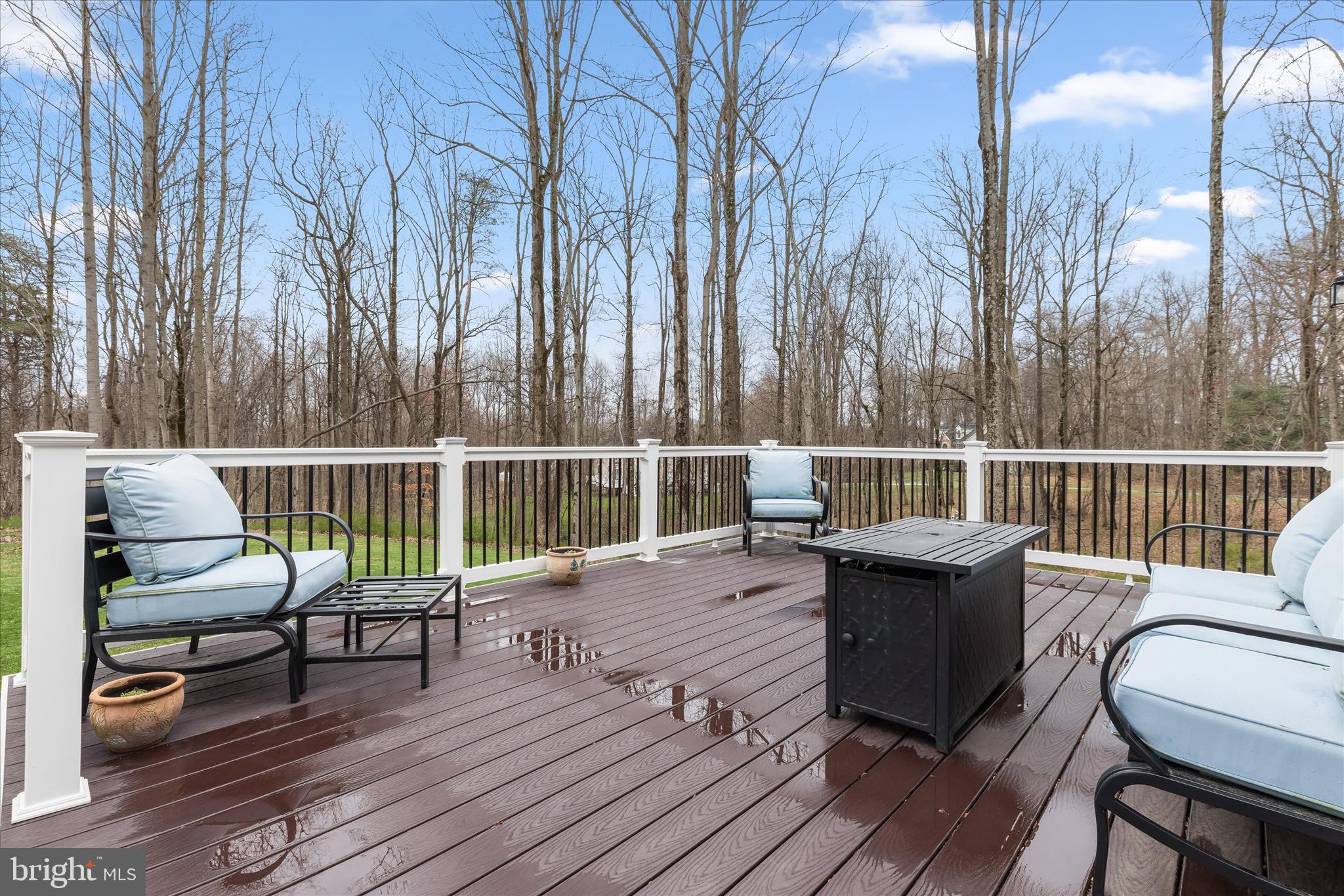 TEMPLES DELIGHT - Residential