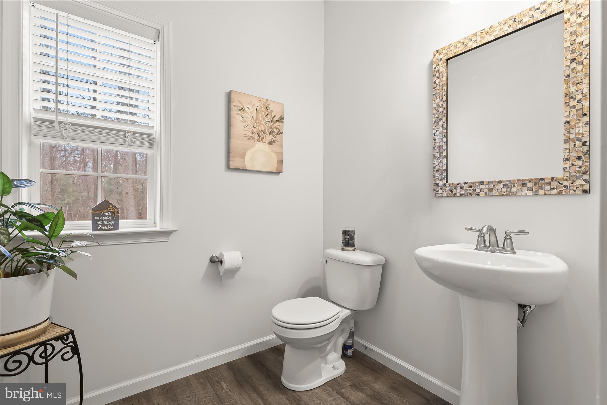 TEMPLES DELIGHT - Residential