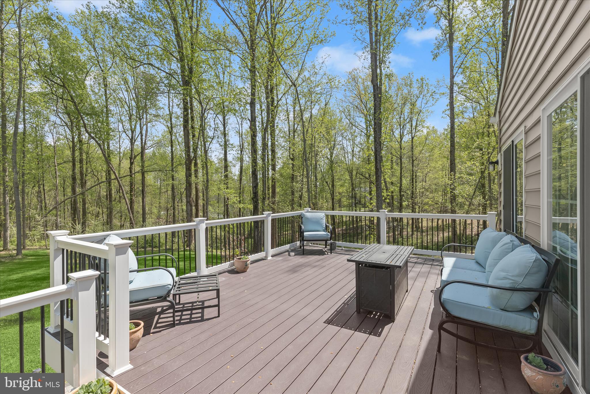 TEMPLES DELIGHT - Residential