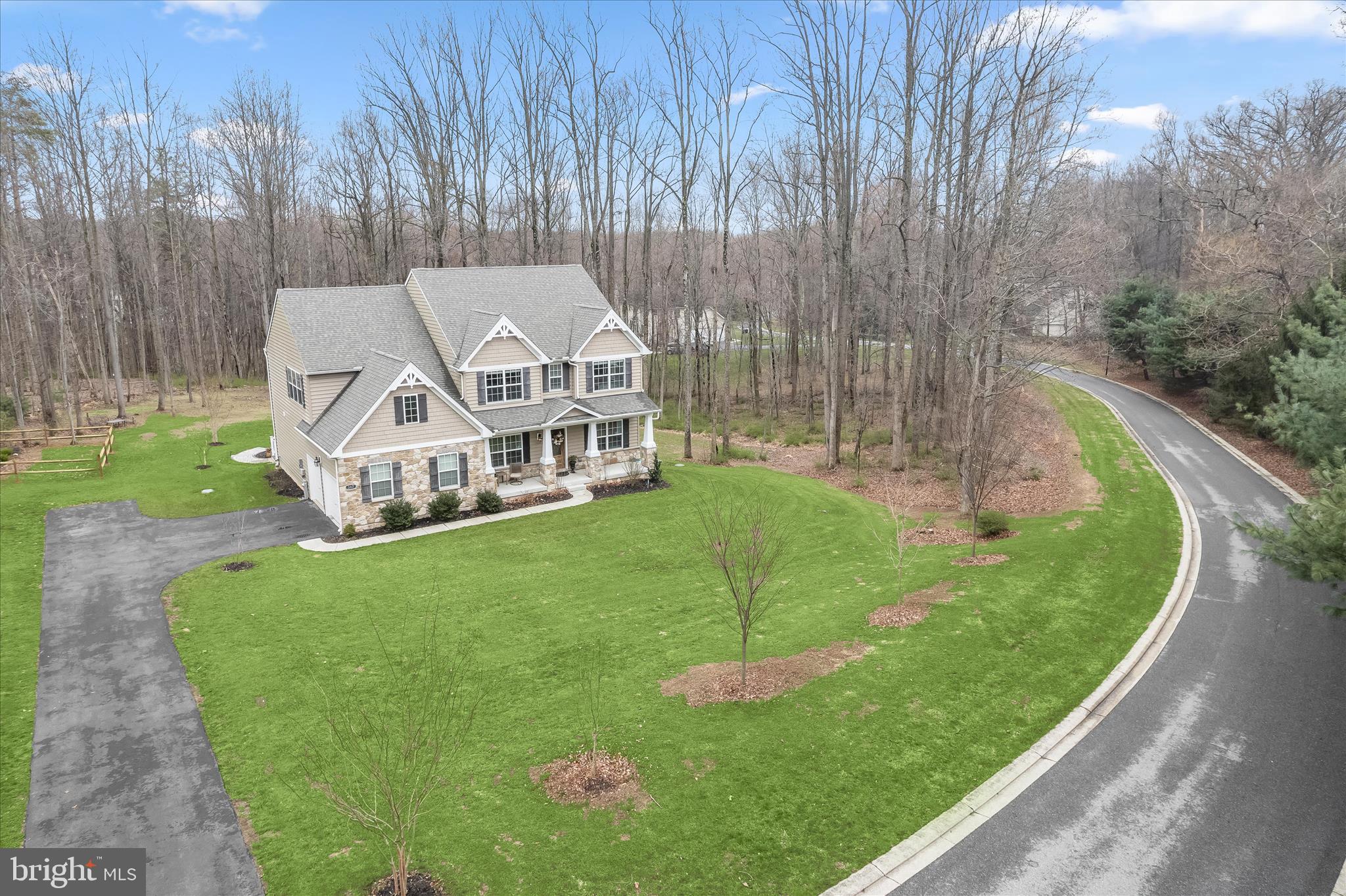 TEMPLES DELIGHT - Residential