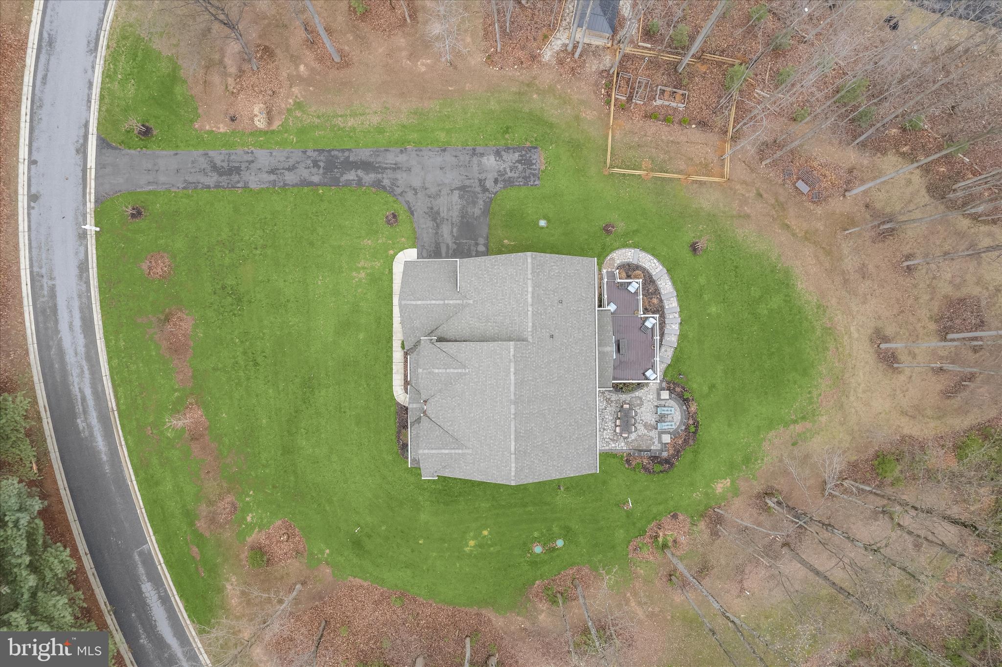 TEMPLES DELIGHT - Residential