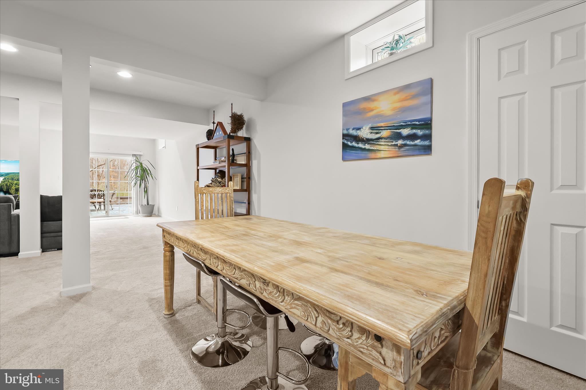 TEMPLES DELIGHT - Residential