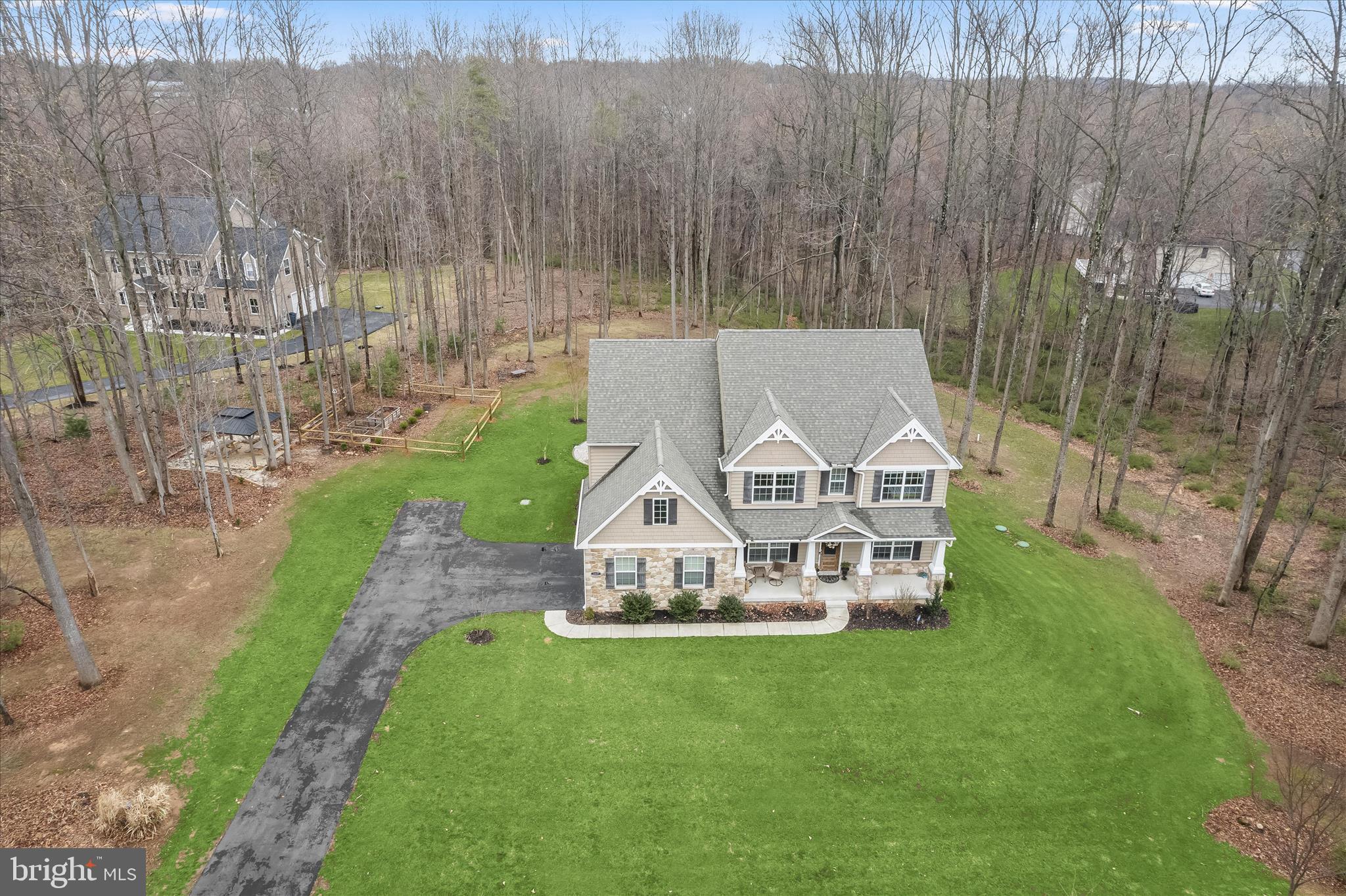 TEMPLES DELIGHT - Residential