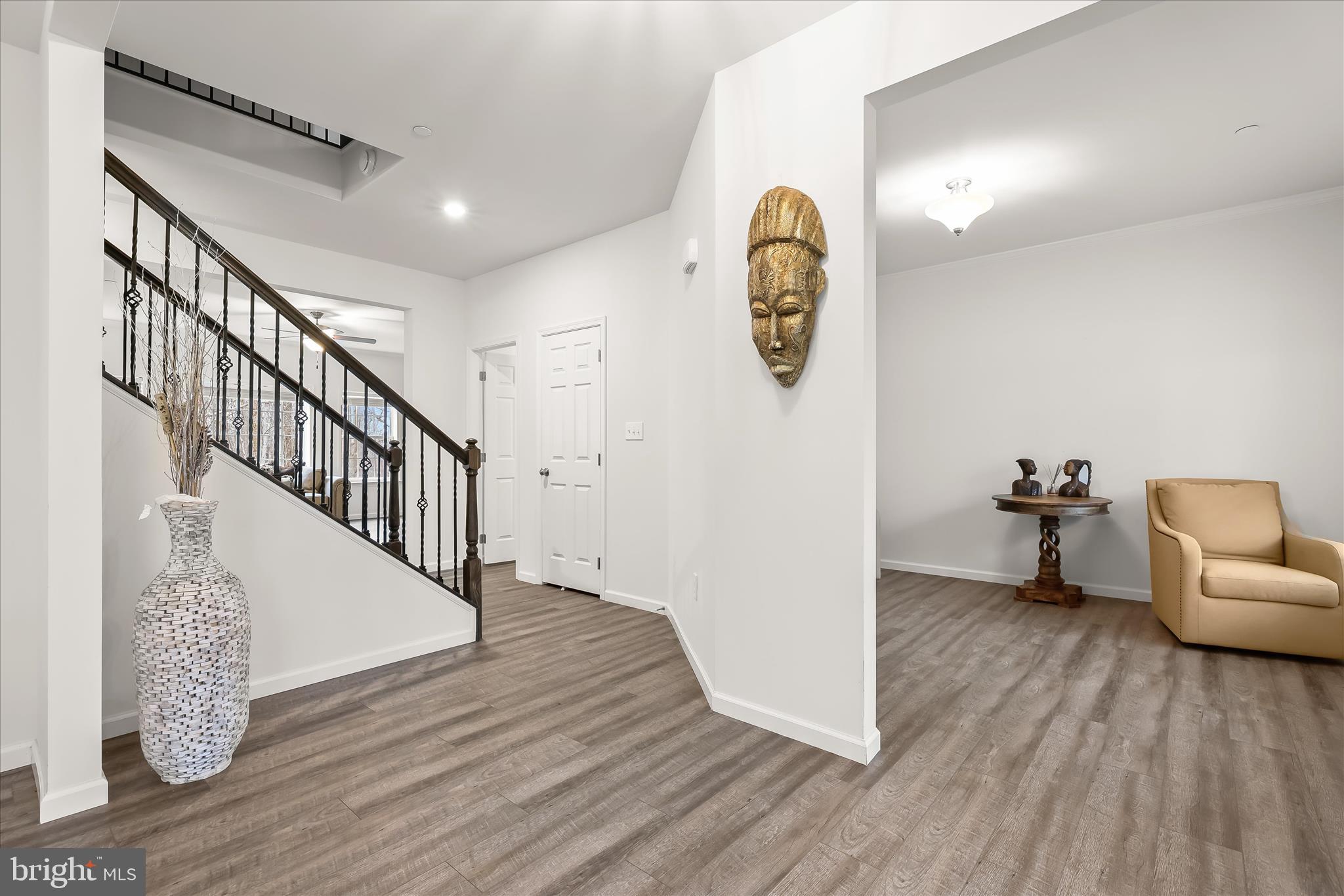 TEMPLES DELIGHT - Residential