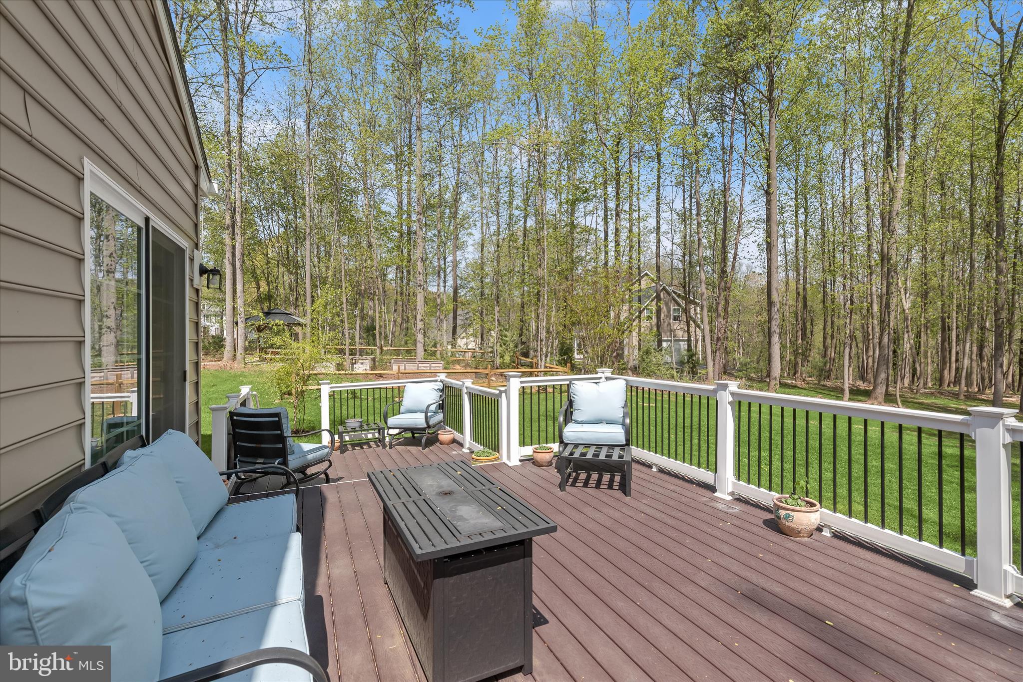 TEMPLES DELIGHT - Residential