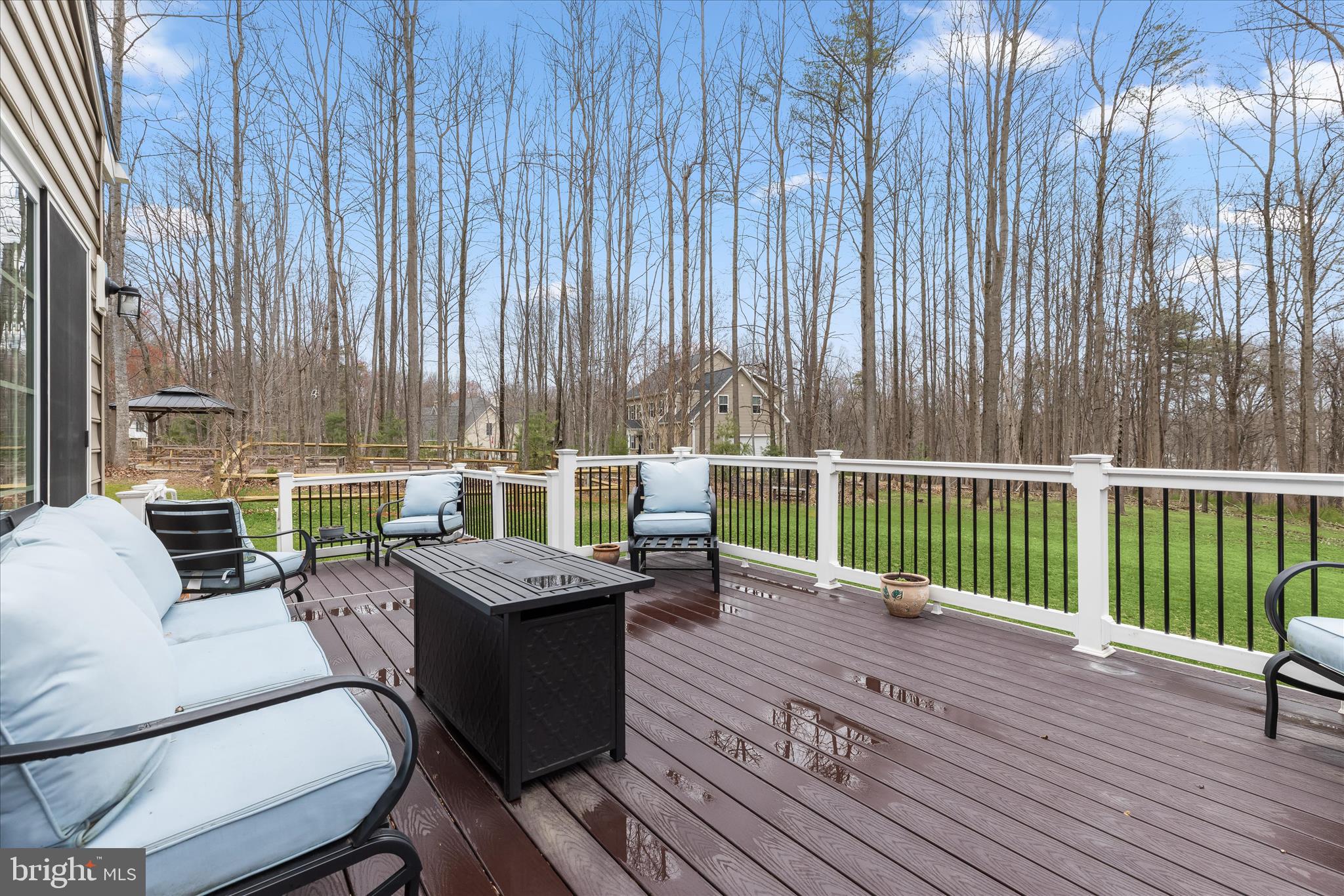 TEMPLES DELIGHT - Residential