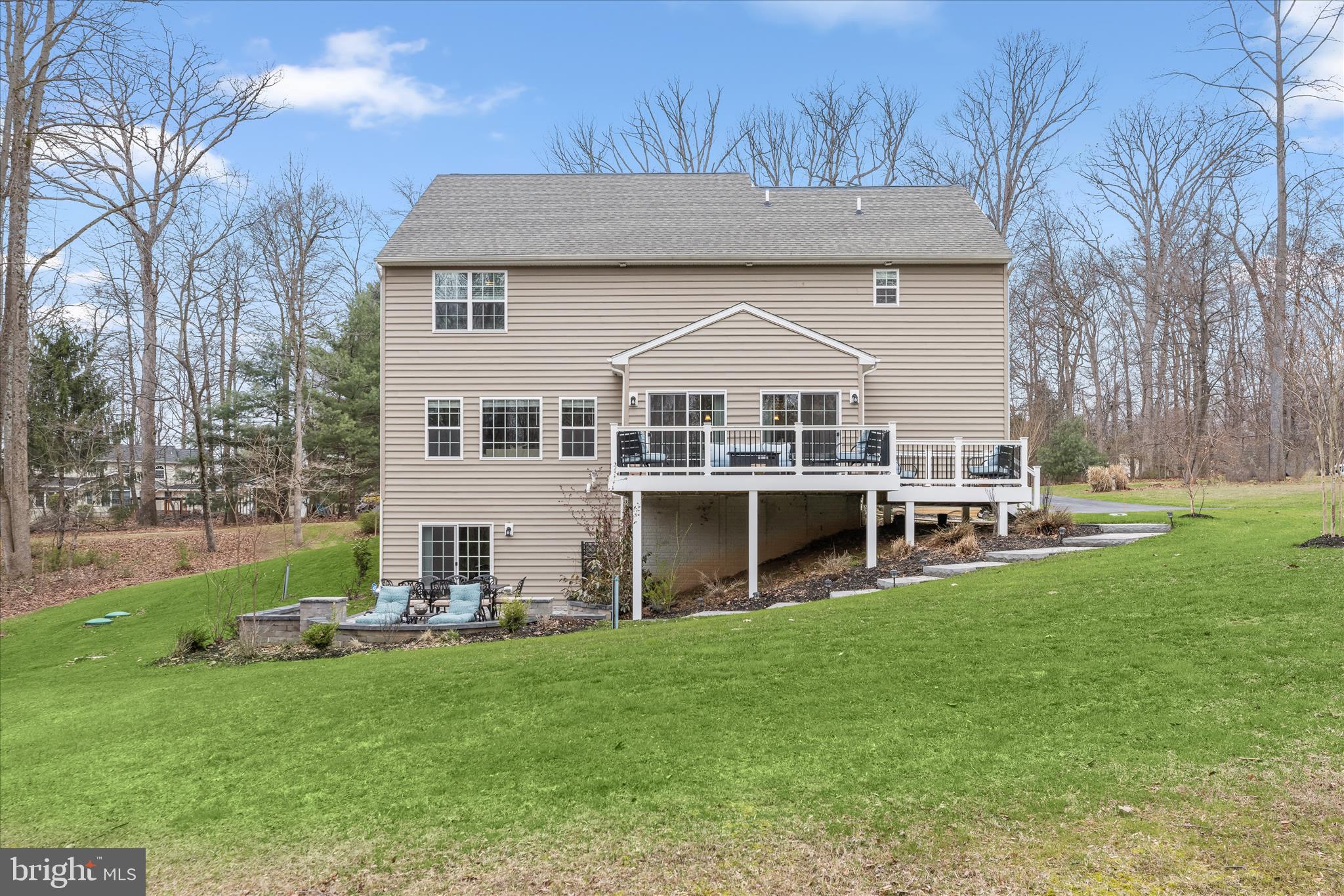 TEMPLES DELIGHT - Residential