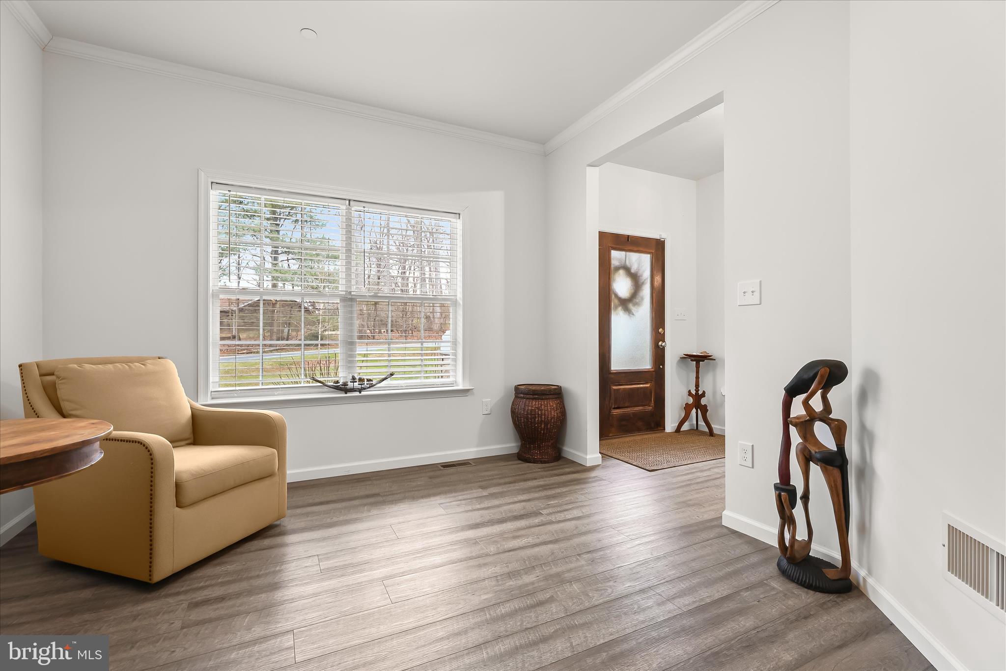 TEMPLES DELIGHT - Residential