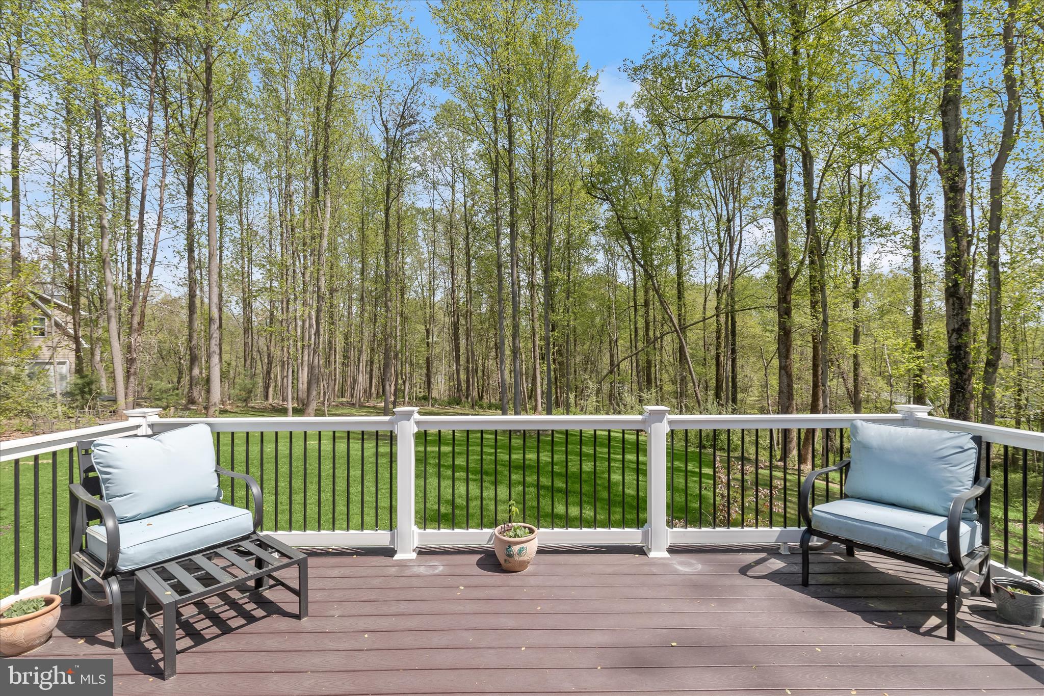 TEMPLES DELIGHT - Residential