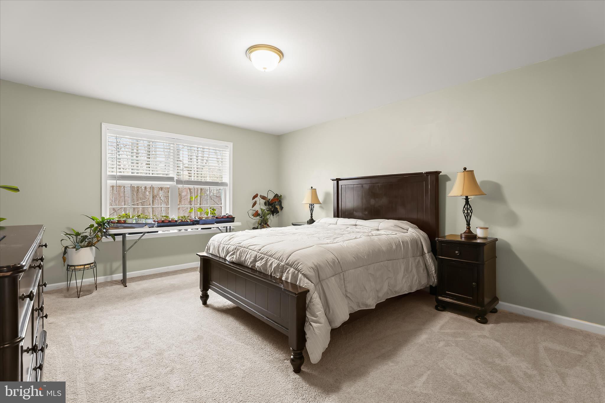 TEMPLES DELIGHT - Residential