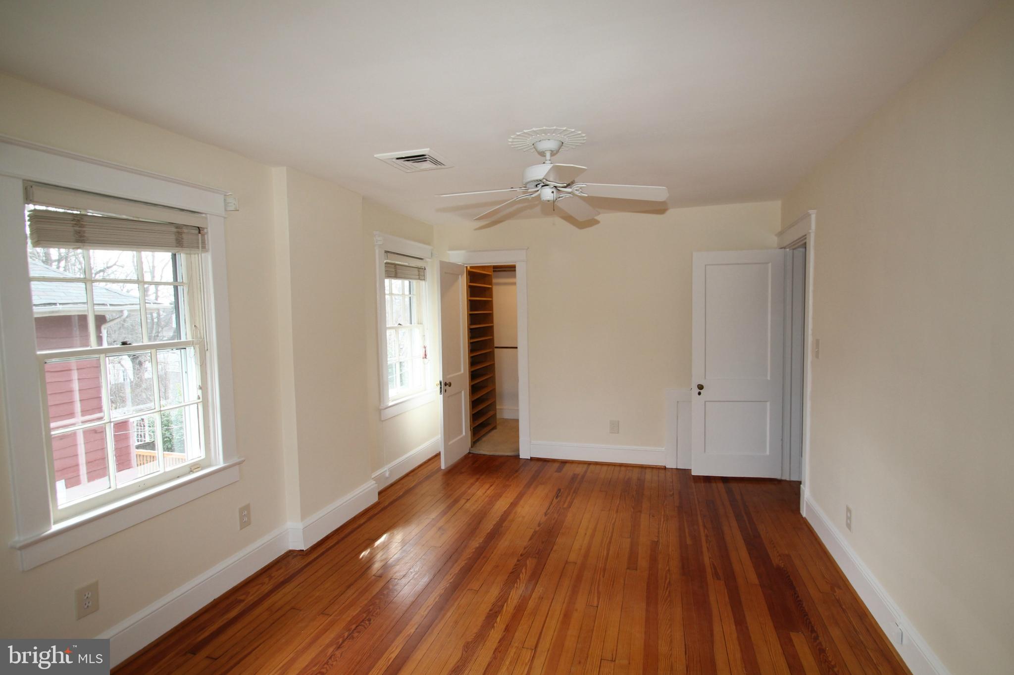 ROSEMONT - Residential Lease