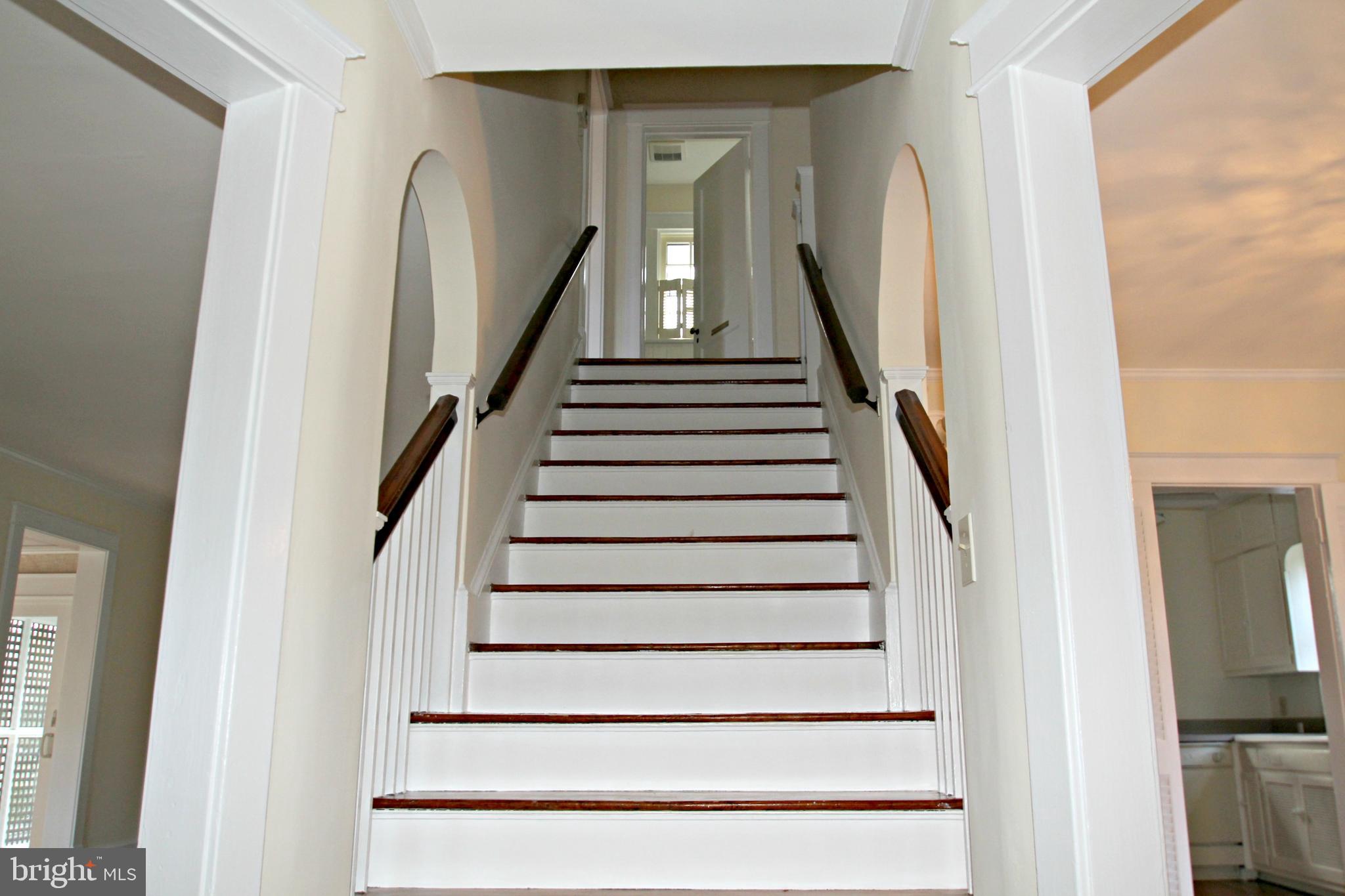 ROSEMONT - Residential Lease