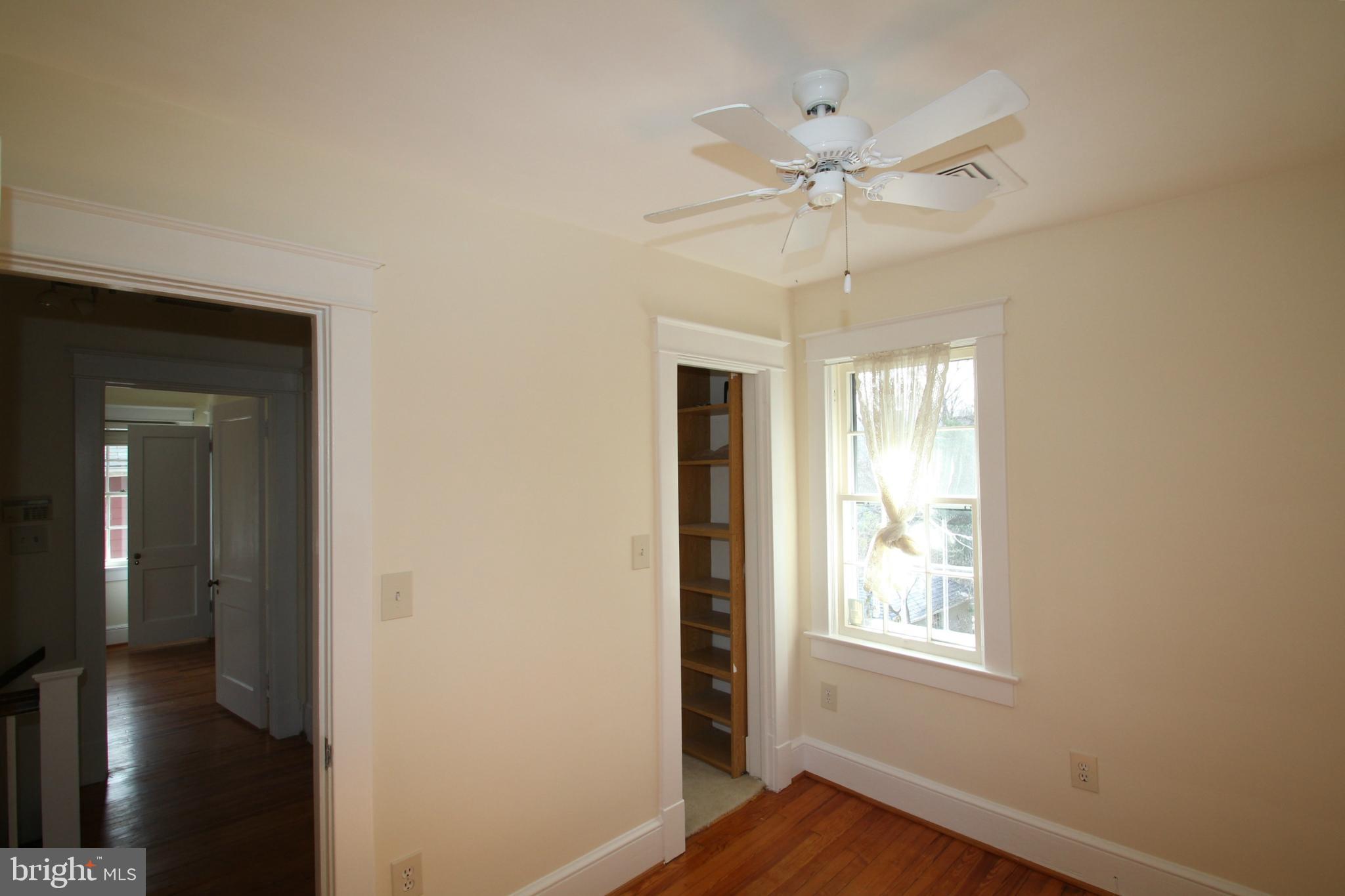 ROSEMONT - Residential Lease