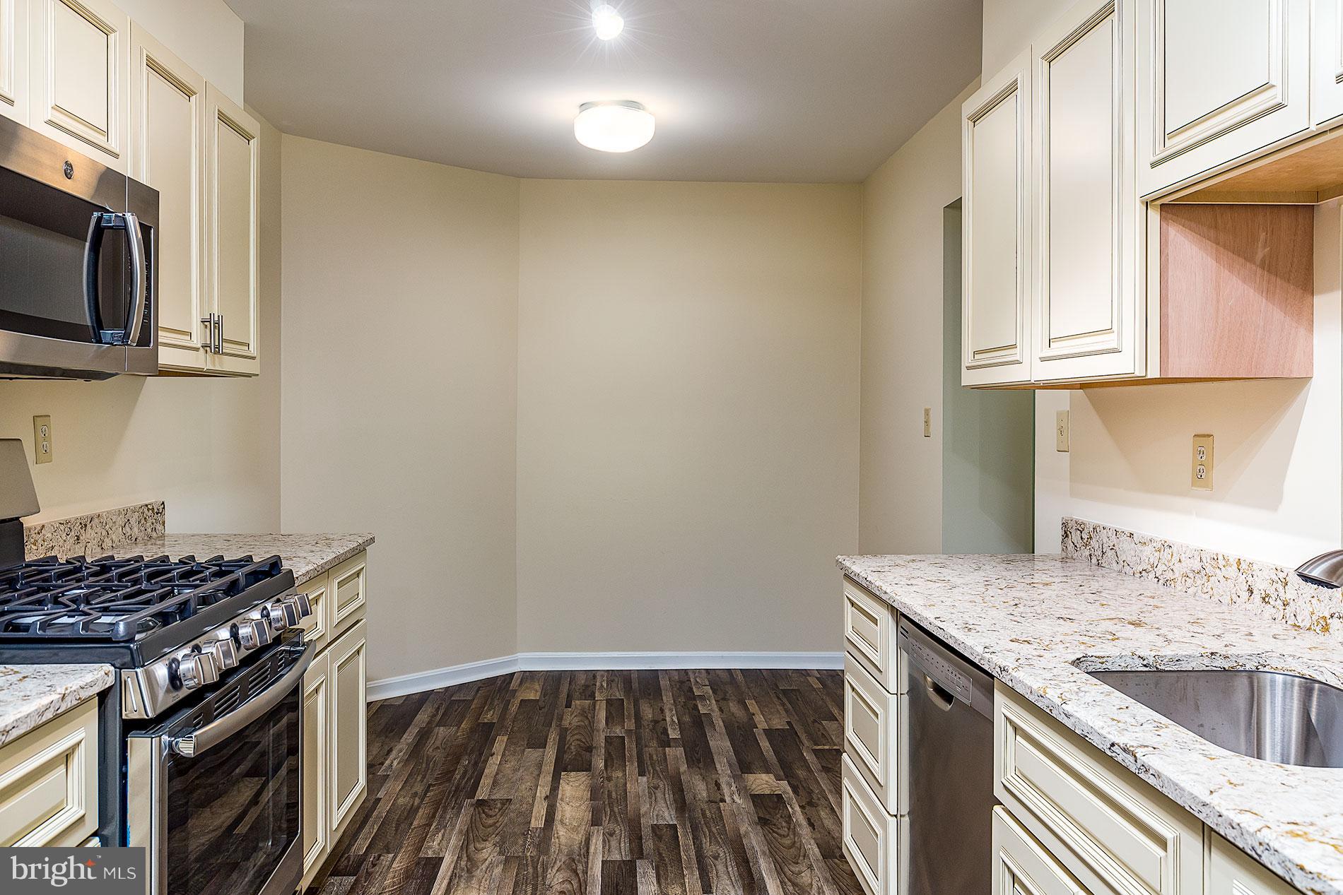 BURKE COVE - Residential Lease