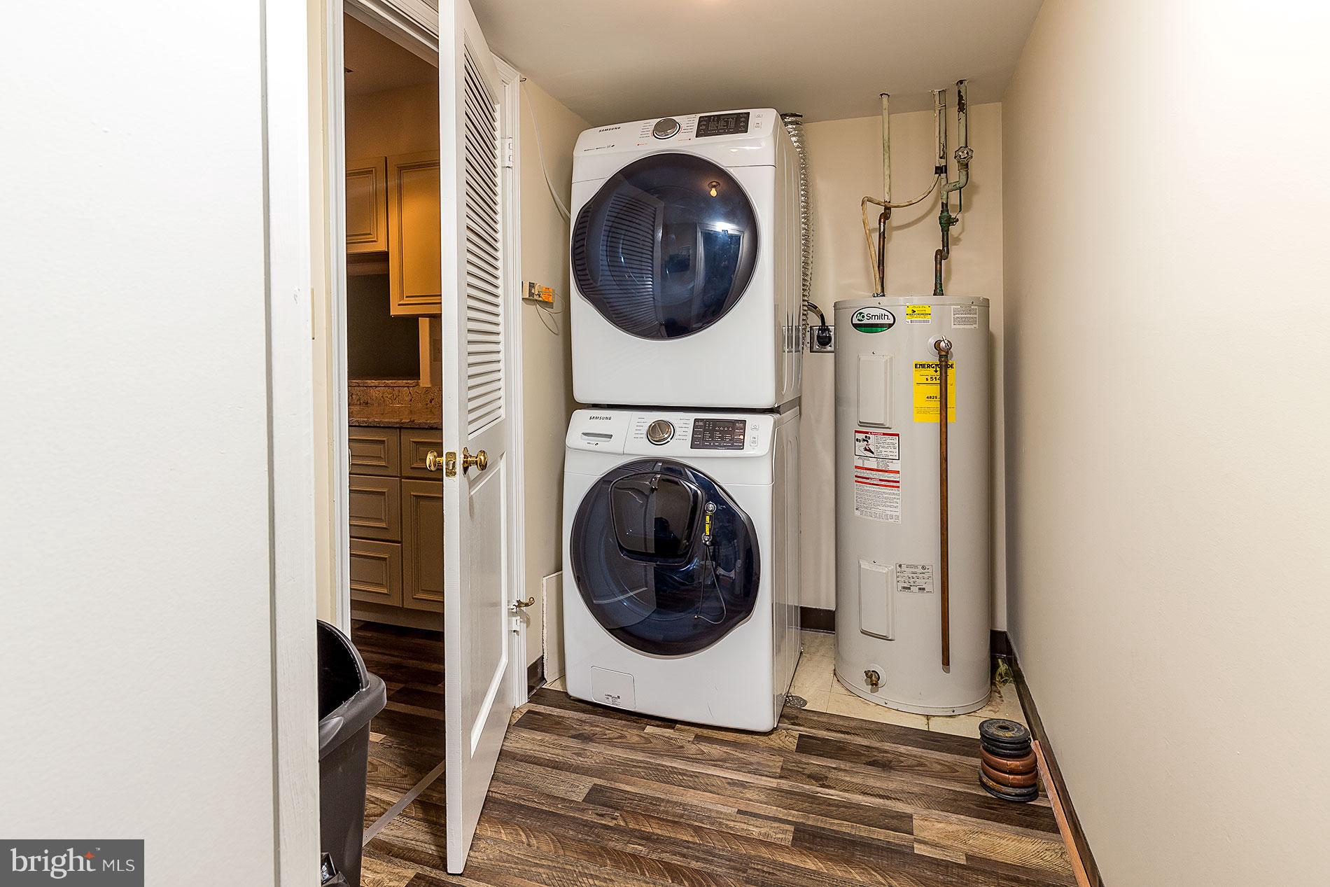 BURKE COVE - Residential Lease