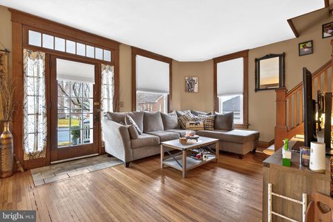 Tiny photo for 15 Spruce Street, MIDDLETOWN, PA 17057 (MLS # PADA2057306)