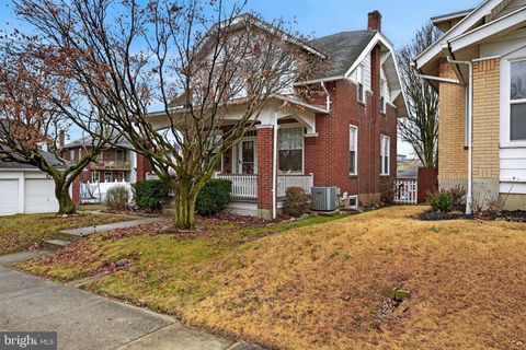 Tiny photo for 15 Spruce Street, MIDDLETOWN, PA 17057 (MLS # PADA2057306)