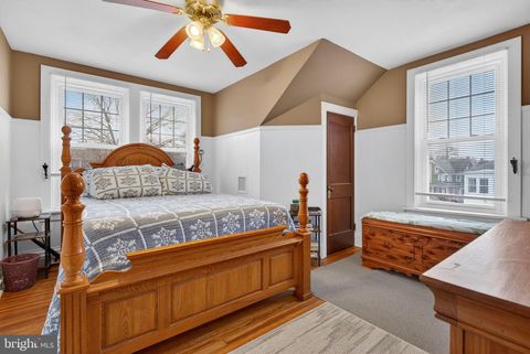 Tiny photo for 15 Spruce Street, MIDDLETOWN, PA 17057 (MLS # PADA2057306)