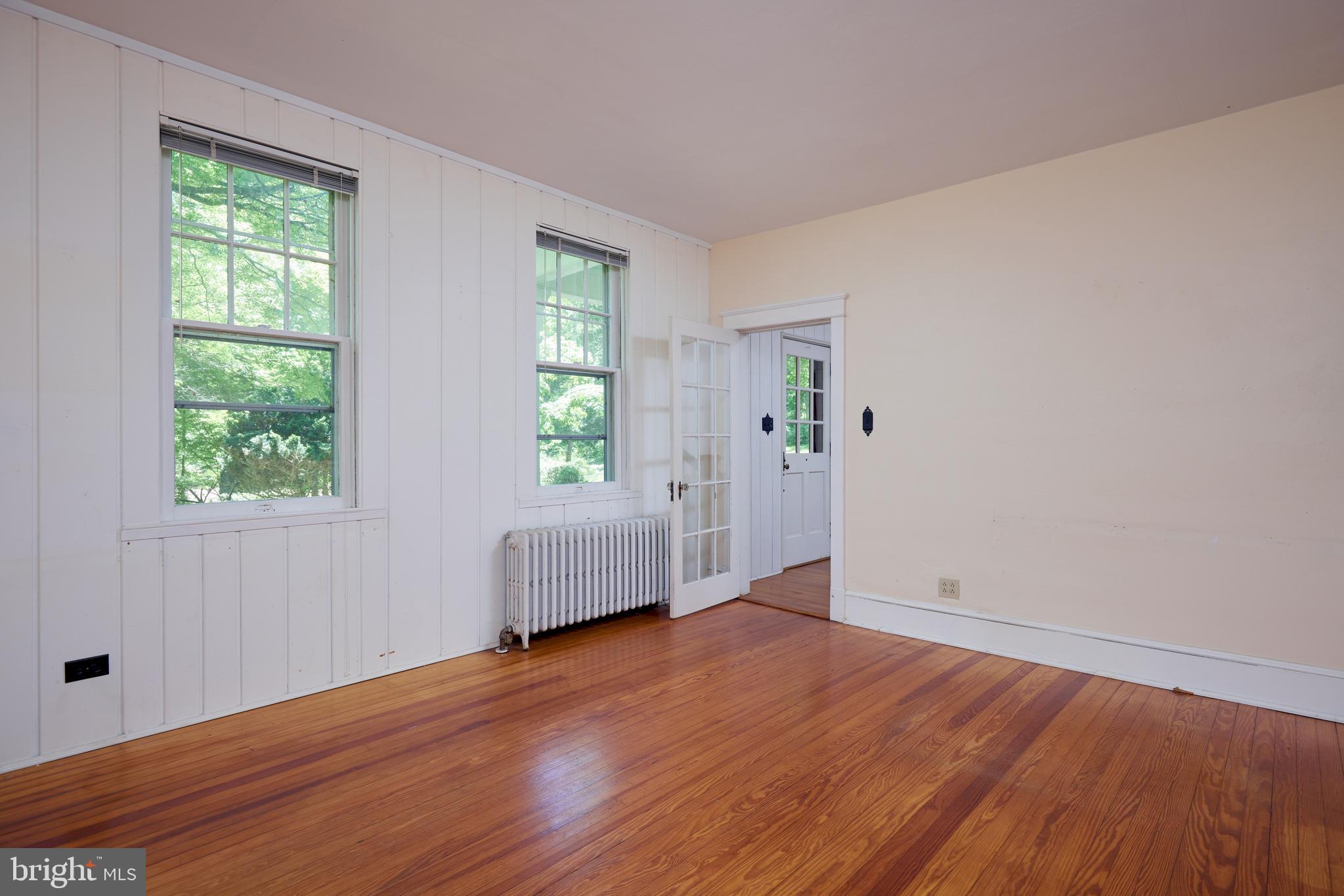 BARNESVILLE - Residential