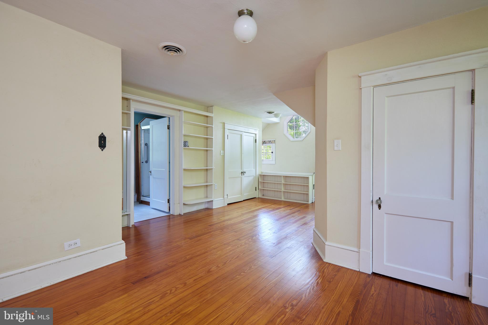 BARNESVILLE - Residential