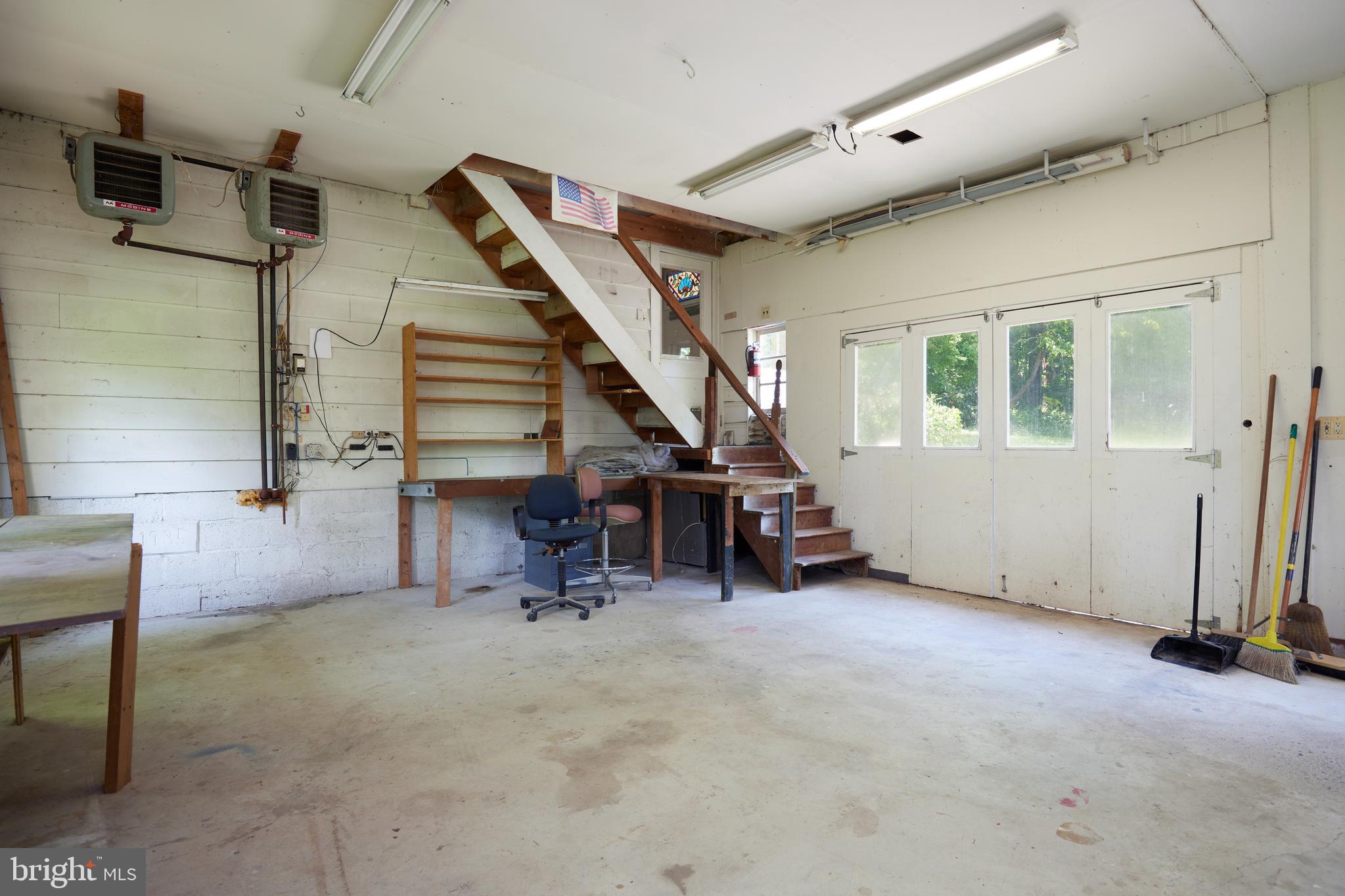 BARNESVILLE - Residential