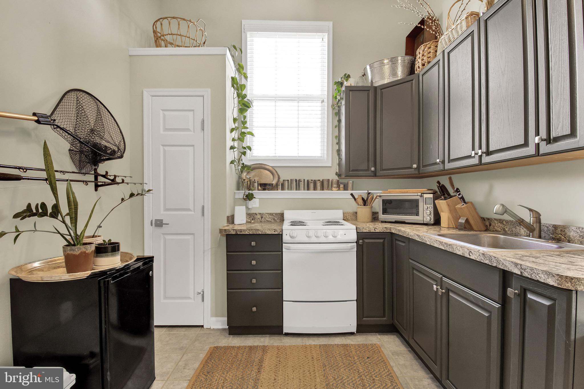 LOCH HAVEN BEACH - Residential