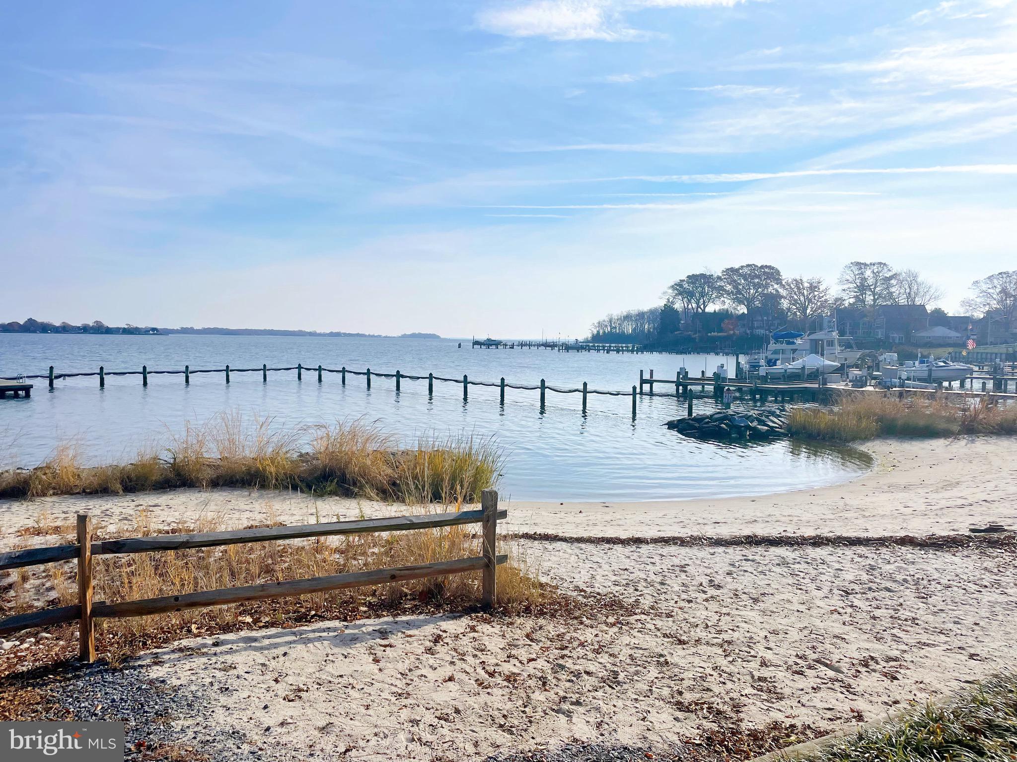 LOCH HAVEN BEACH - Residential