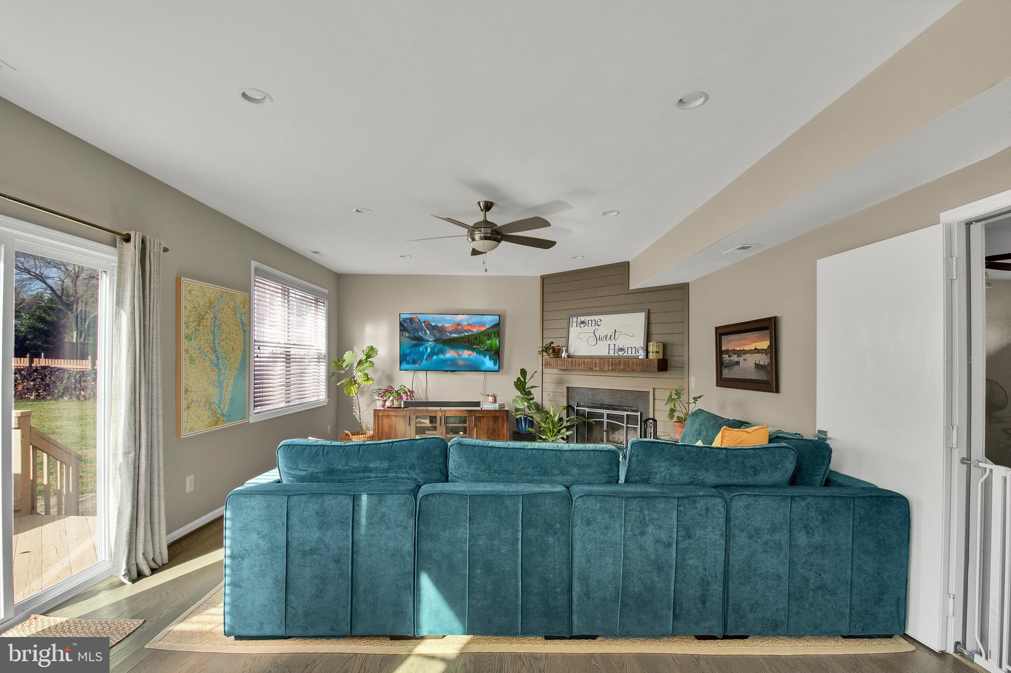 LOCH HAVEN BEACH - Residential