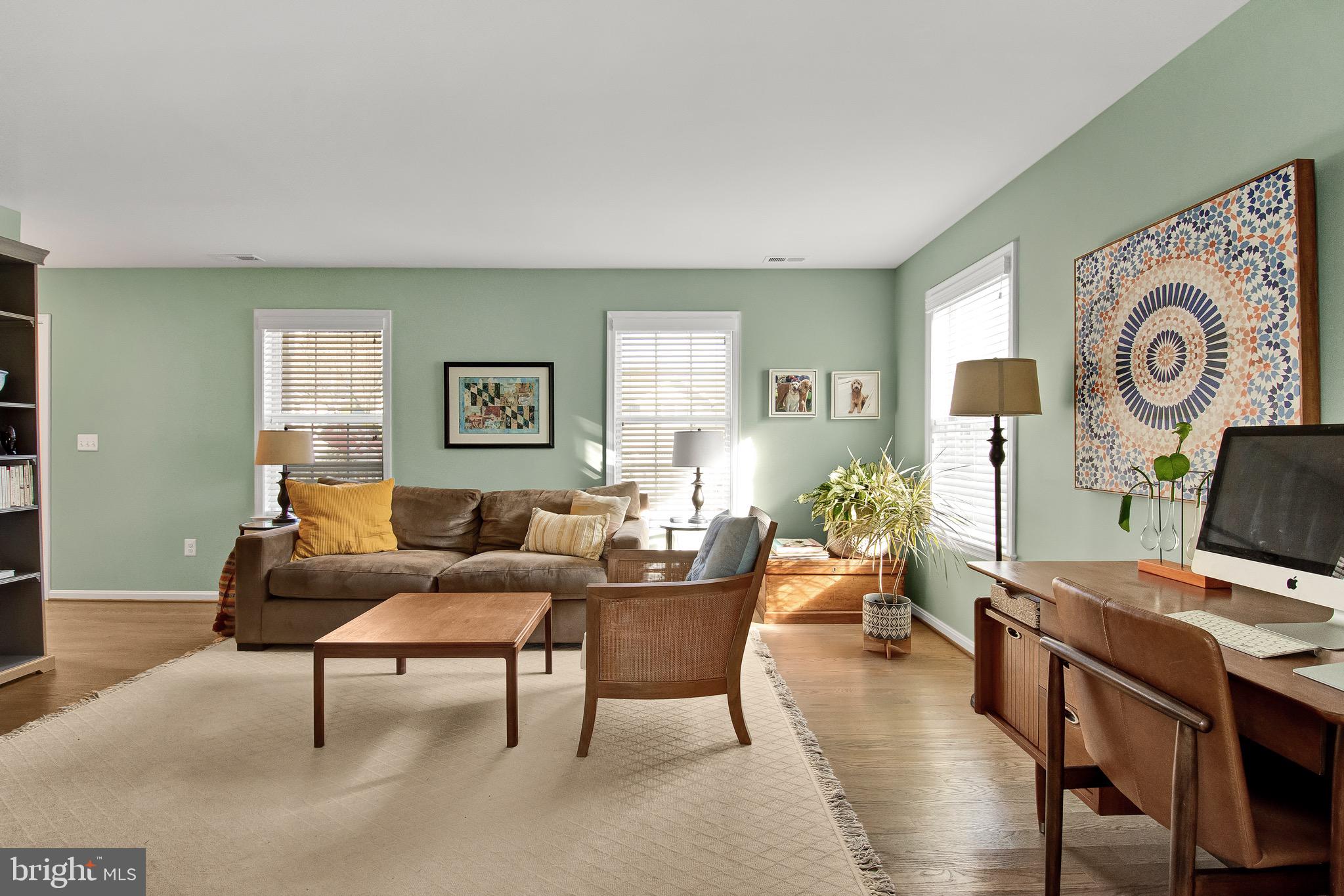 LOCH HAVEN BEACH - Residential