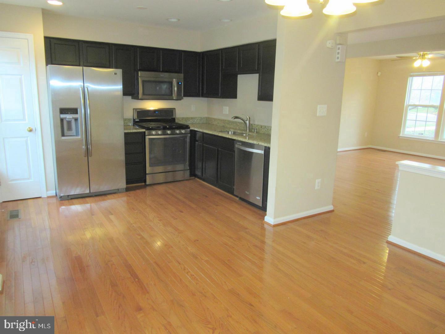 AMBERLEA FARM - Residential Lease