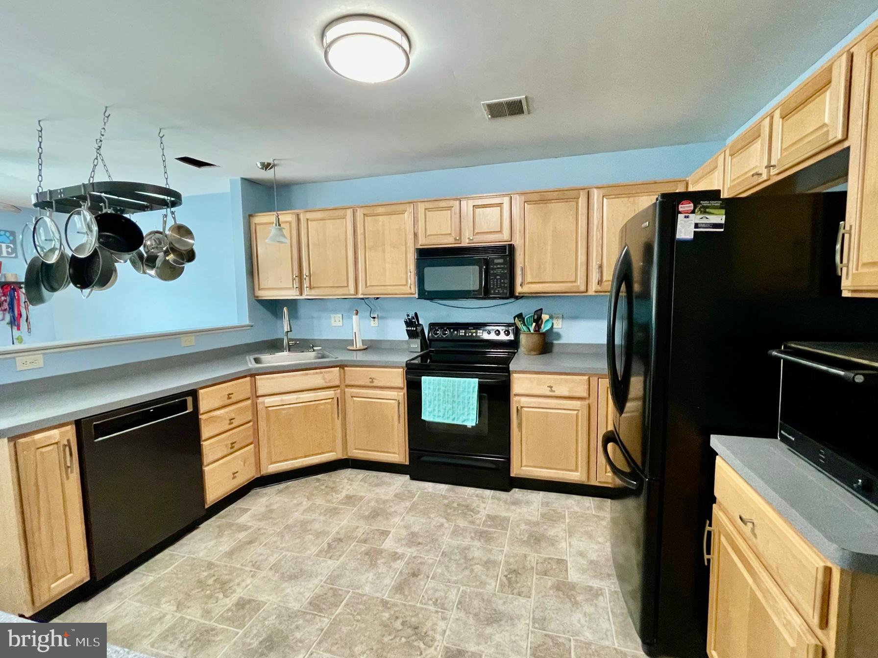 PENN WEST - Residential