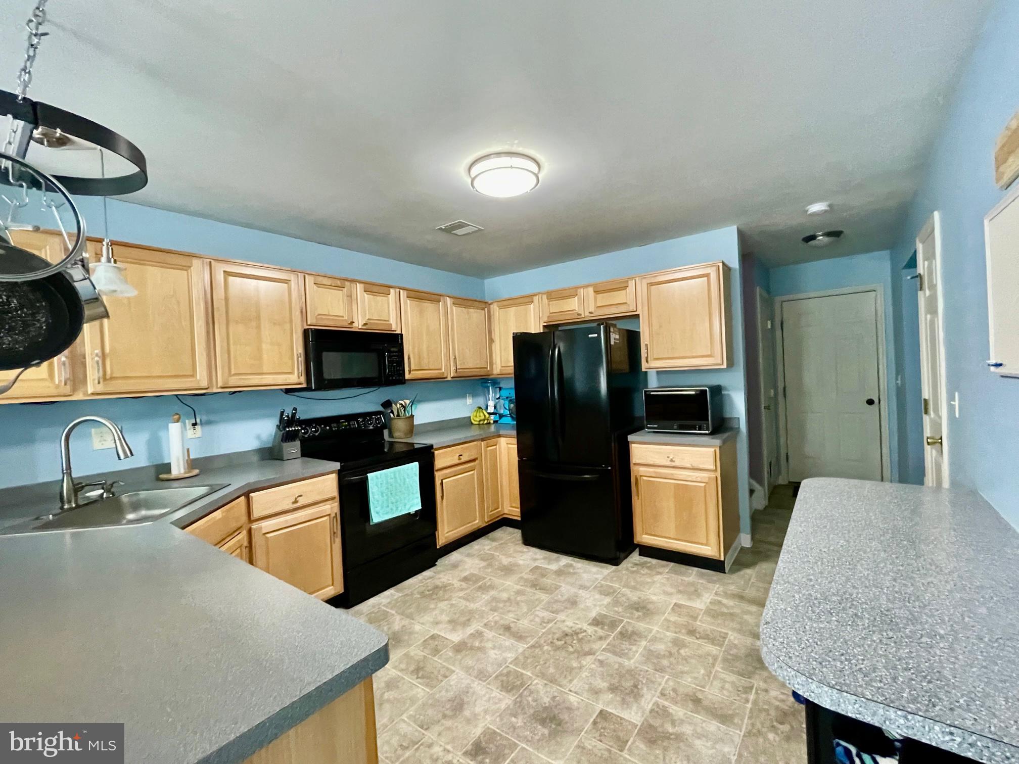 PENN WEST - Residential