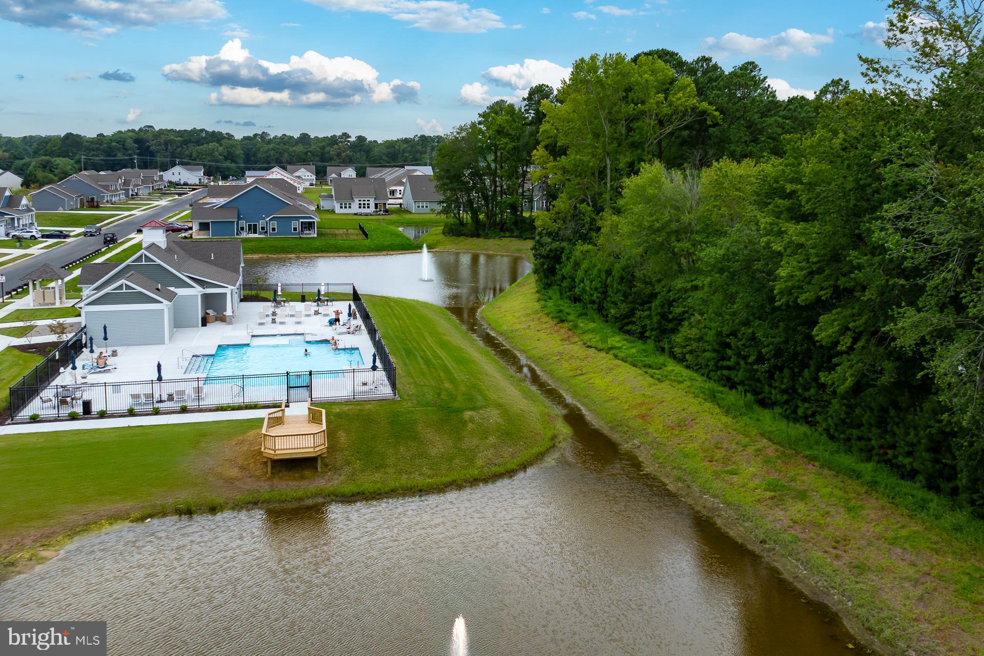 SANDPIPER COVE - Residential