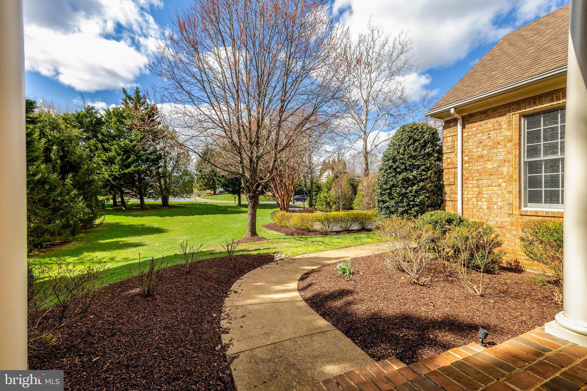 SPRING LAKE - Residential