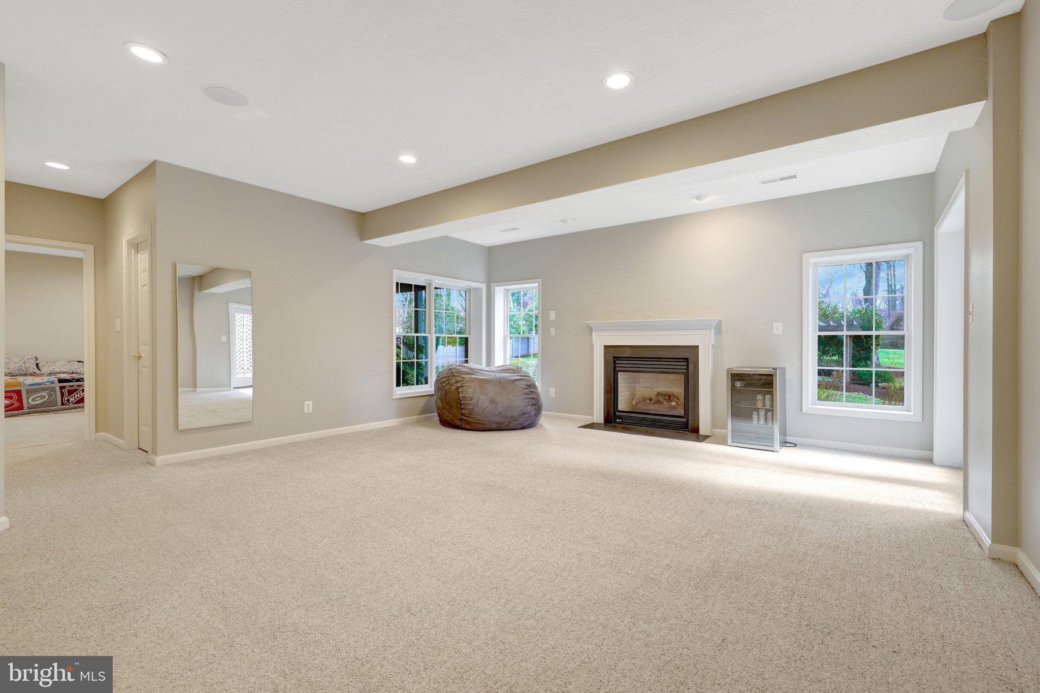 SPRING LAKE - Residential