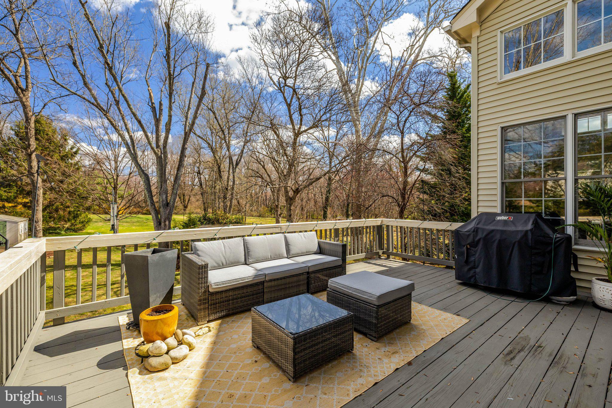 SPRING LAKE - Residential