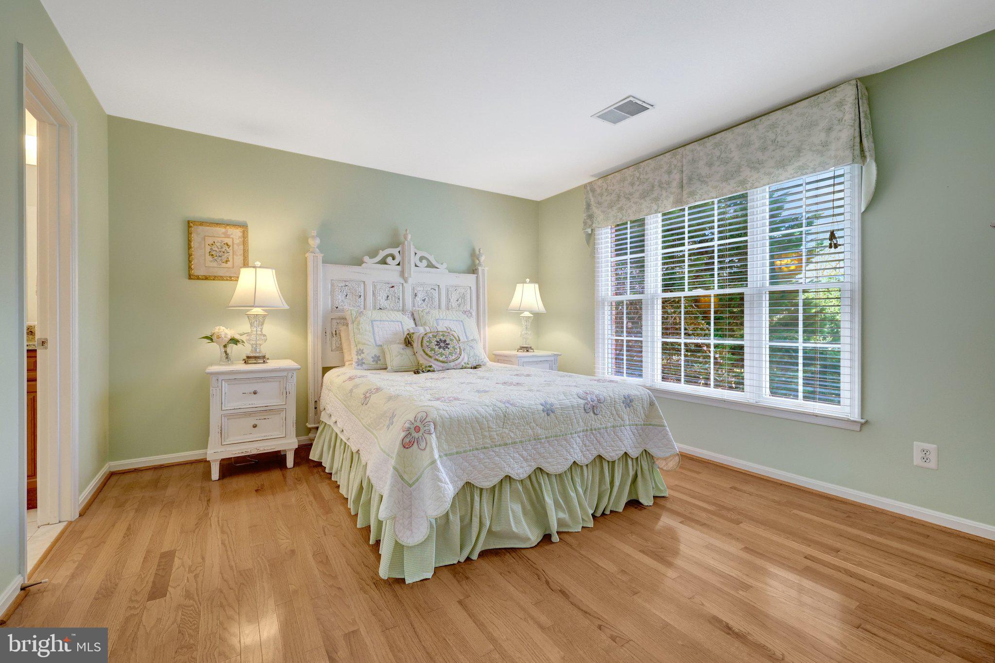 SPRING LAKE - Residential