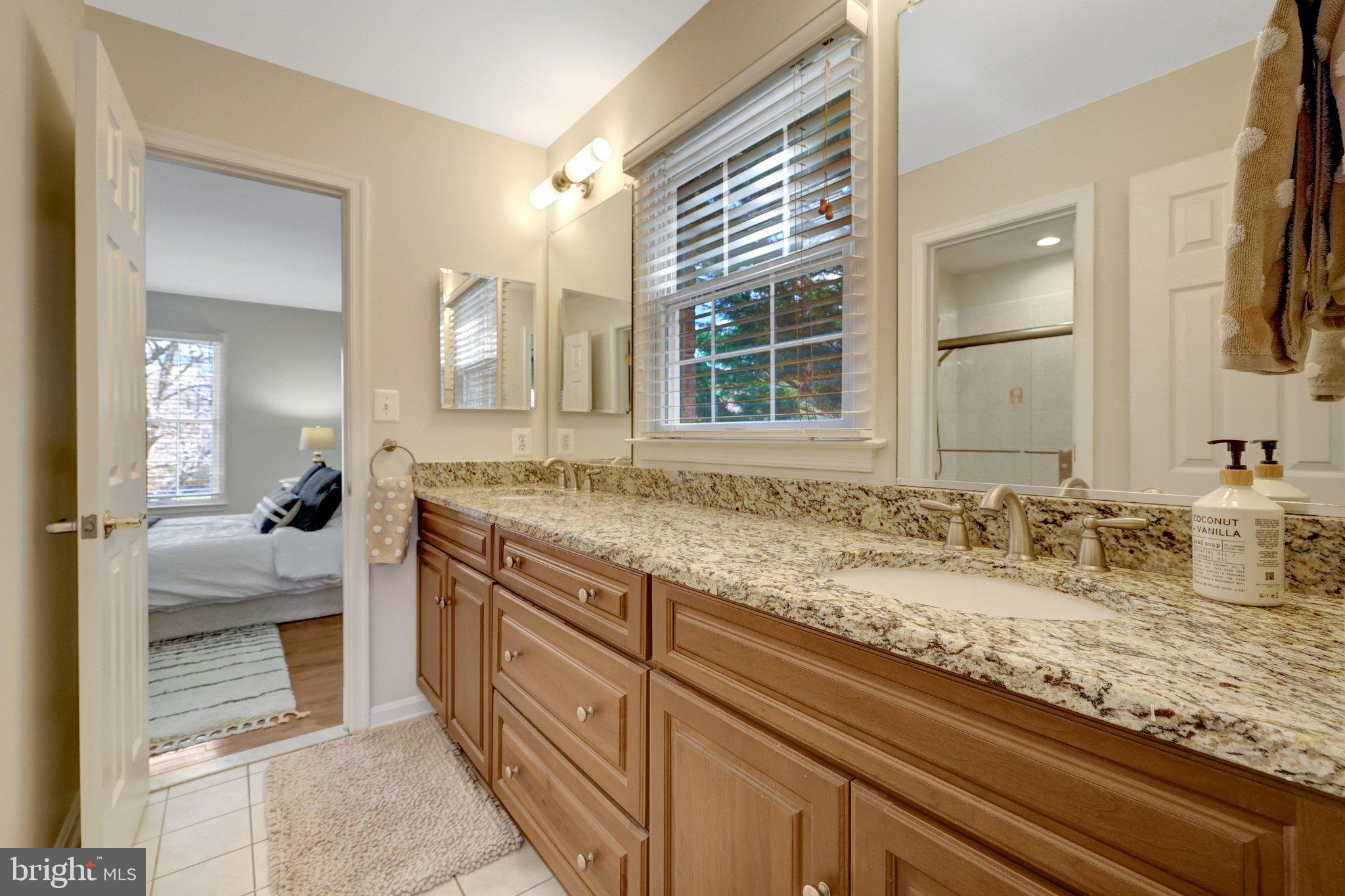 SPRING LAKE - Residential