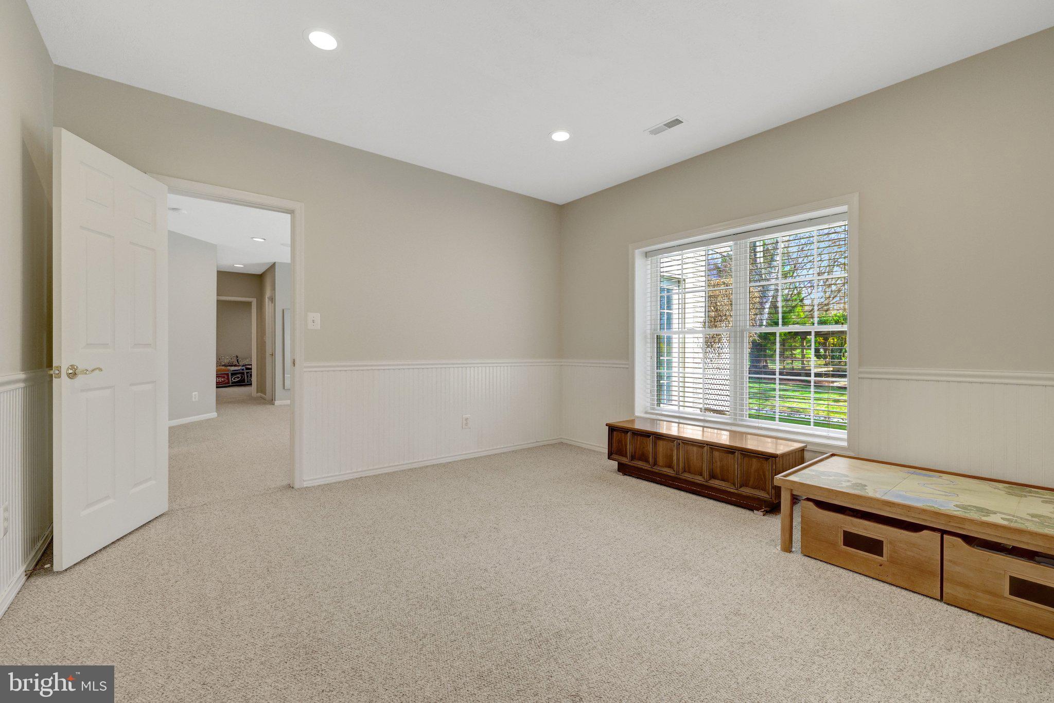 SPRING LAKE - Residential