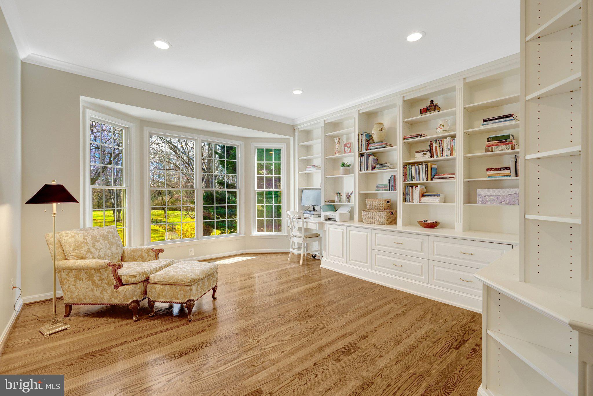 SPRING LAKE - Residential