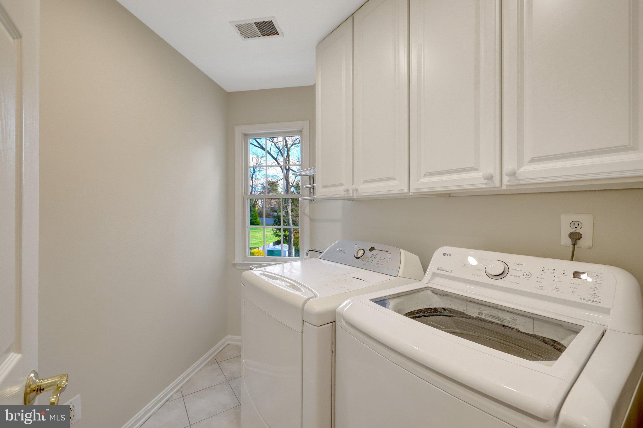 SPRING LAKE - Residential