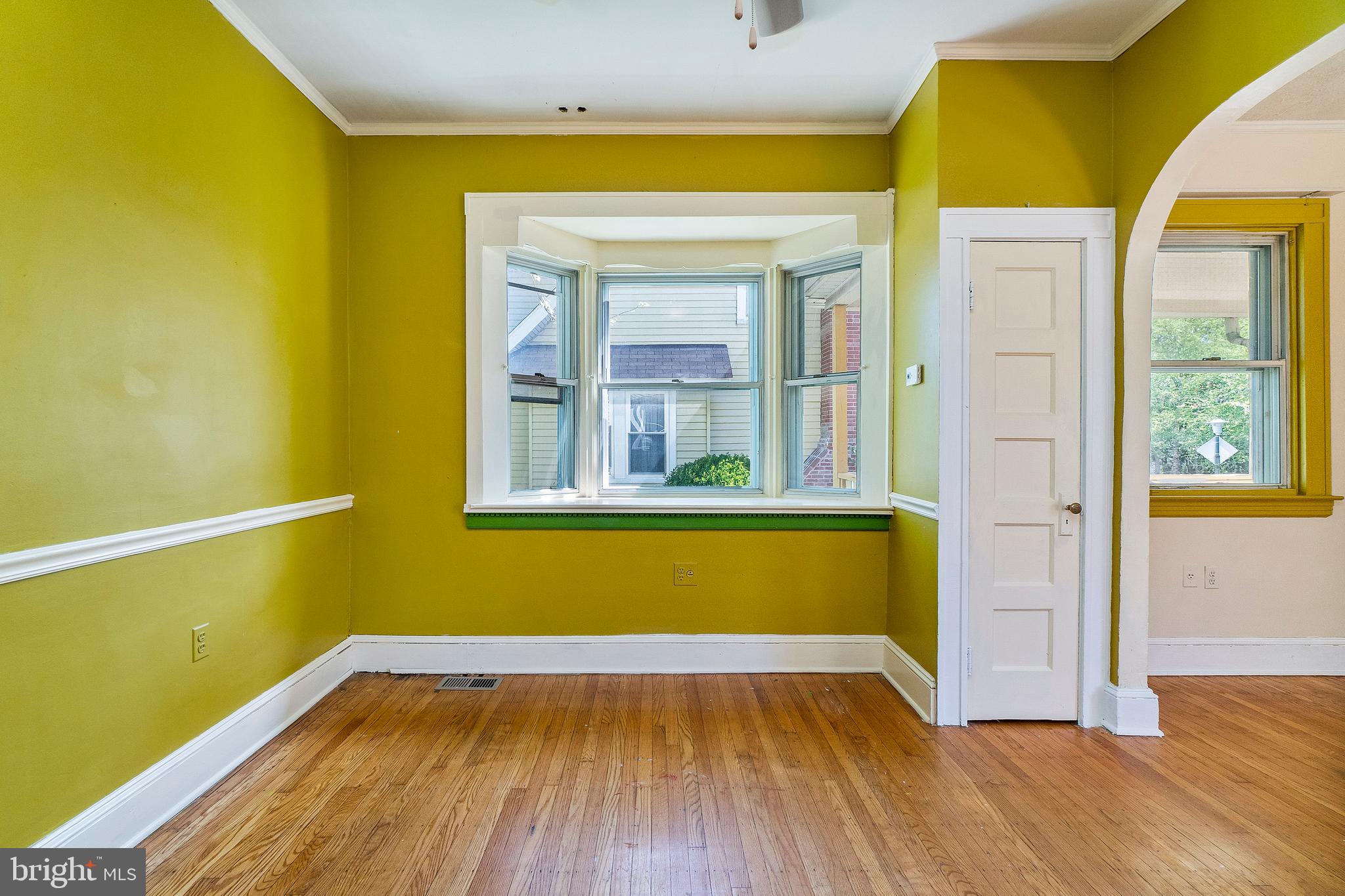 LAKE WALKER - Residential