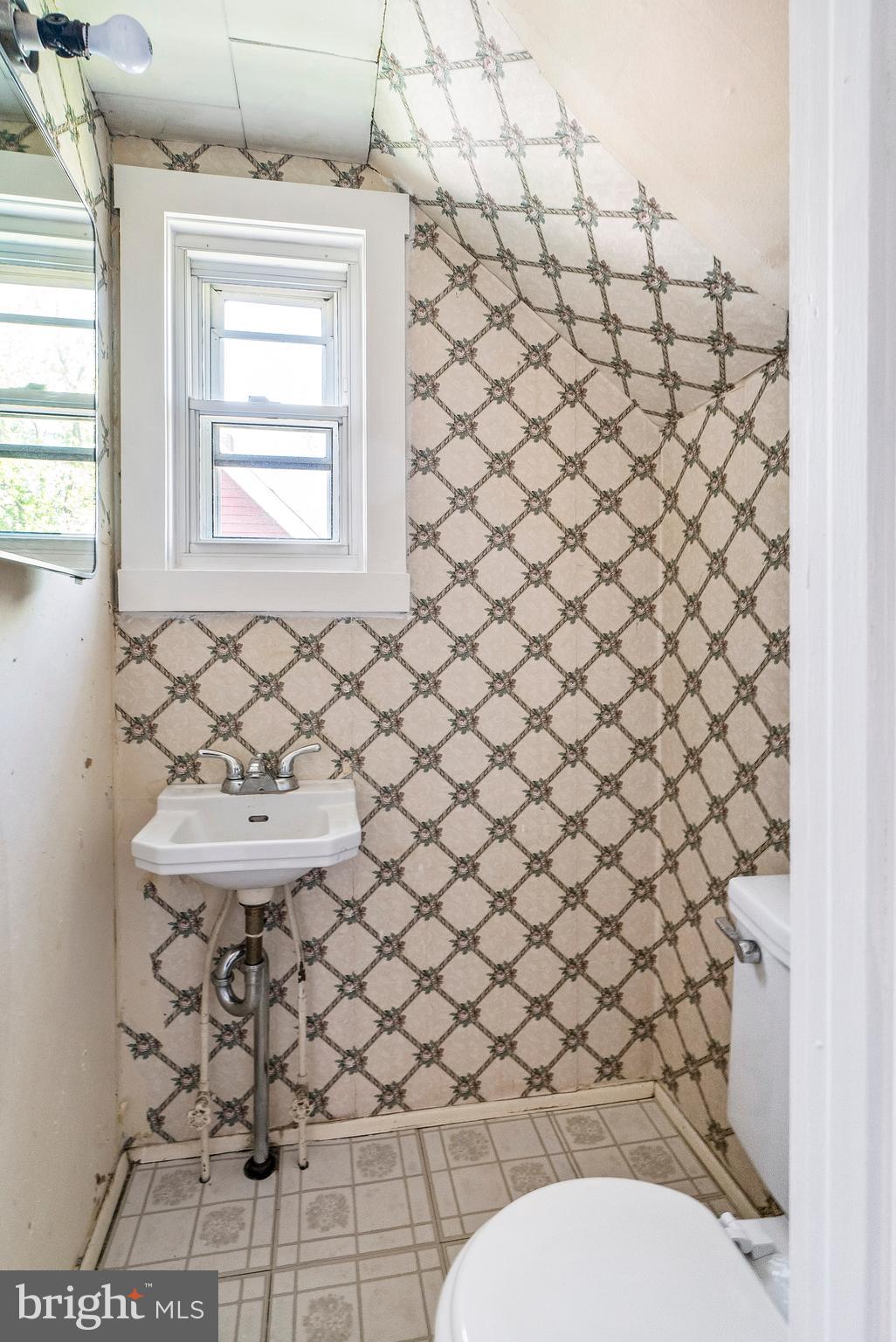 LAKE WALKER - Residential