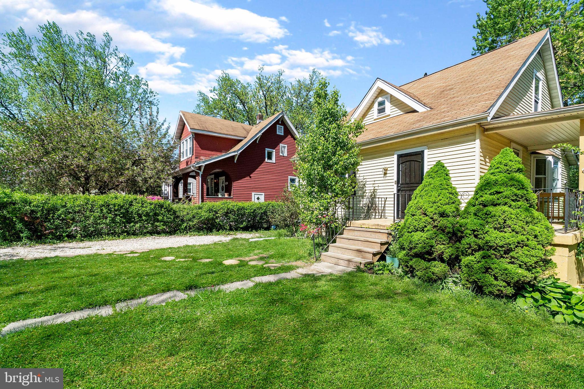 LAKE WALKER - Residential