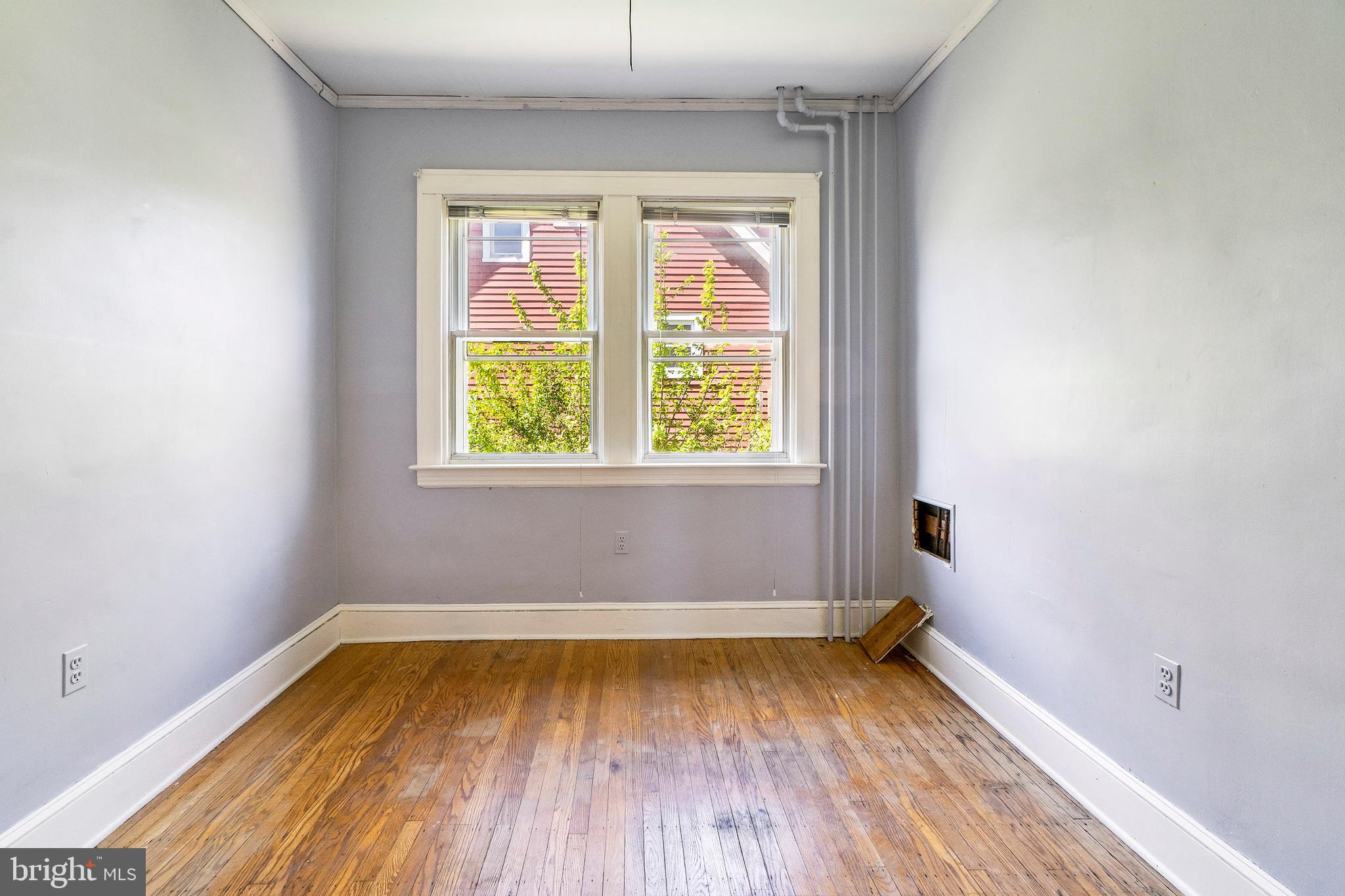 LAKE WALKER - Residential