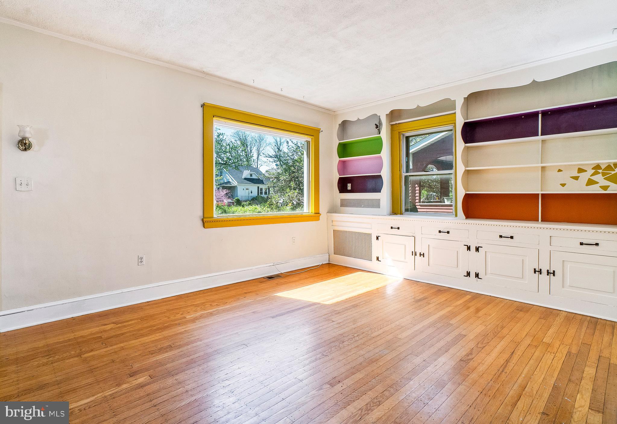 LAKE WALKER - Residential