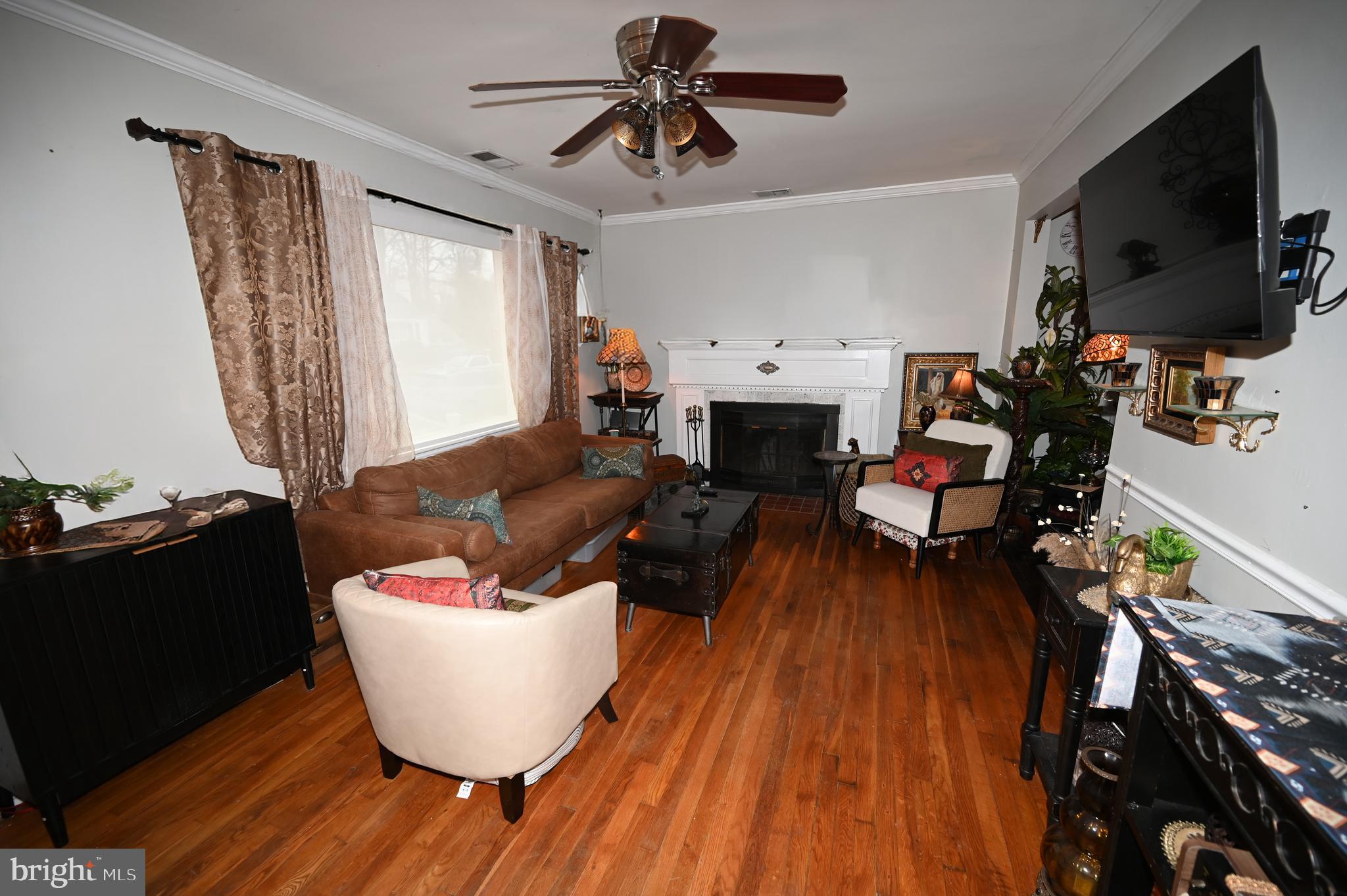 FAIRFAX WOODS - Residential