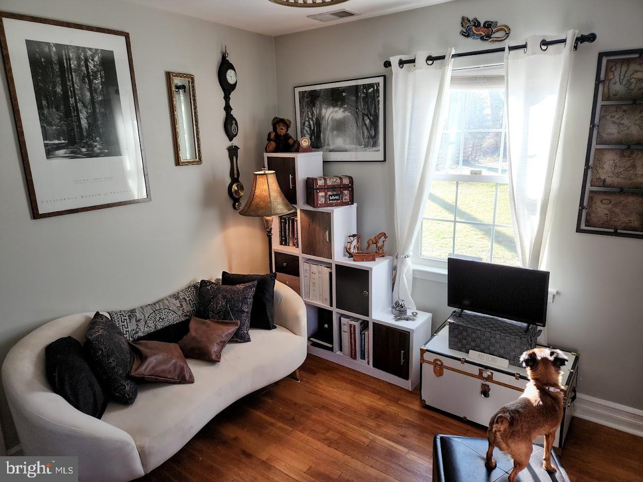 FAIRFAX WOODS - Residential