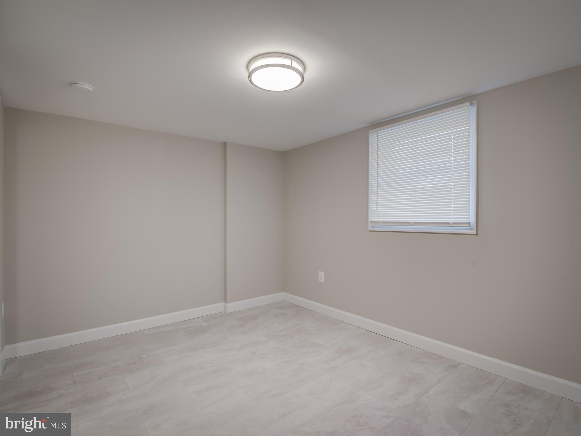 PEPPER MILL VILLAGE - Residential