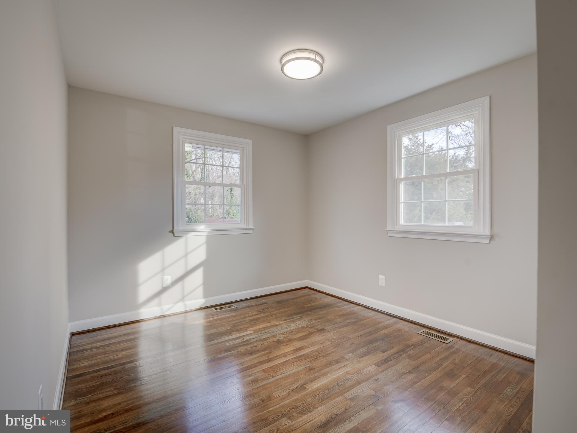 PEPPER MILL VILLAGE - Residential